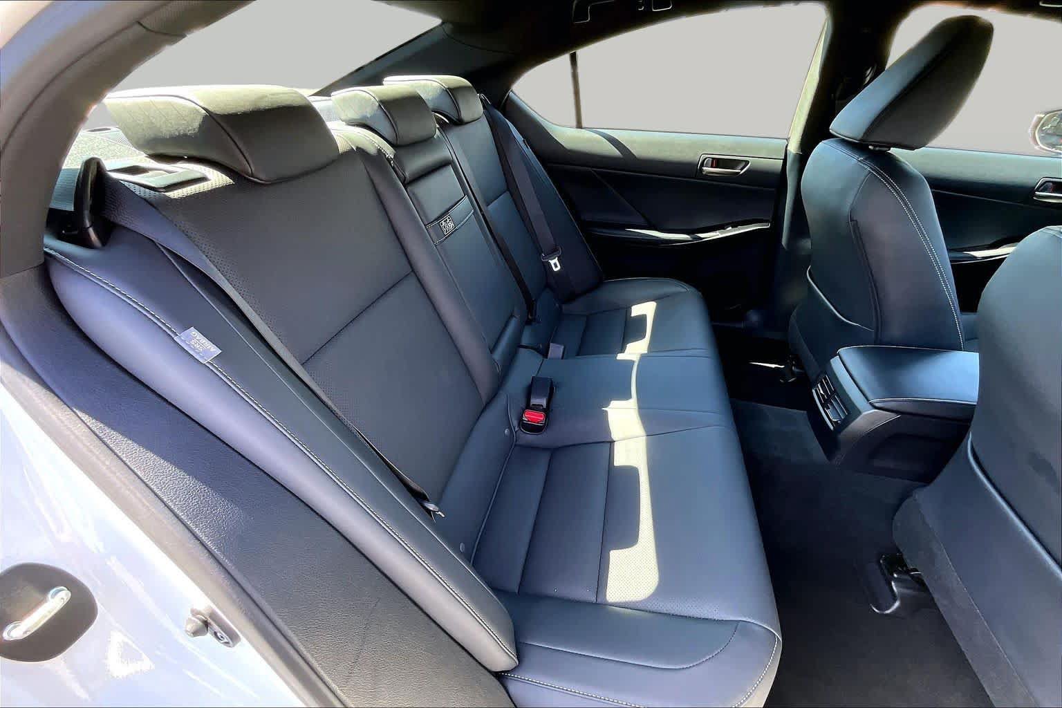 Certified 2025 Lexus IS 300 F Sport w/ Accessory Package 2 RWD image 19