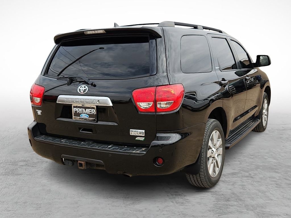 Used 2016 Toyota Sequoia Limited AWD/4WD image 10