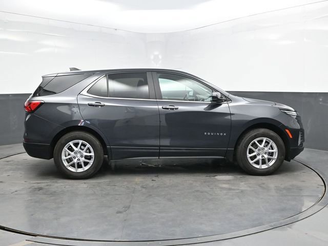 Used 2023 Chevrolet Equinox LT w/ Driver Convenience Package image 8