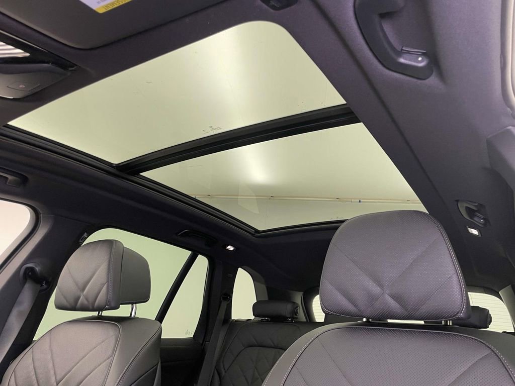 New 2026 BMW X5 xDrive50e AWD/4WD image 15