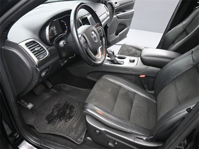 Used 2022 Jeep Grand Cherokee Laredo X image 9