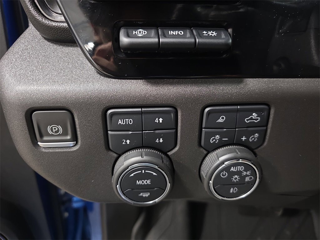 Certified 2022 Chevrolet Silverado 1500 ZR2 w/ Technology Package image 24