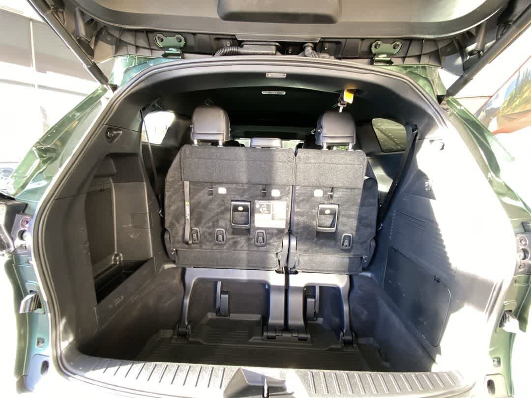 Certified 2025 Toyota Sienna XLE Woodland Edition AWD/4WD image 26