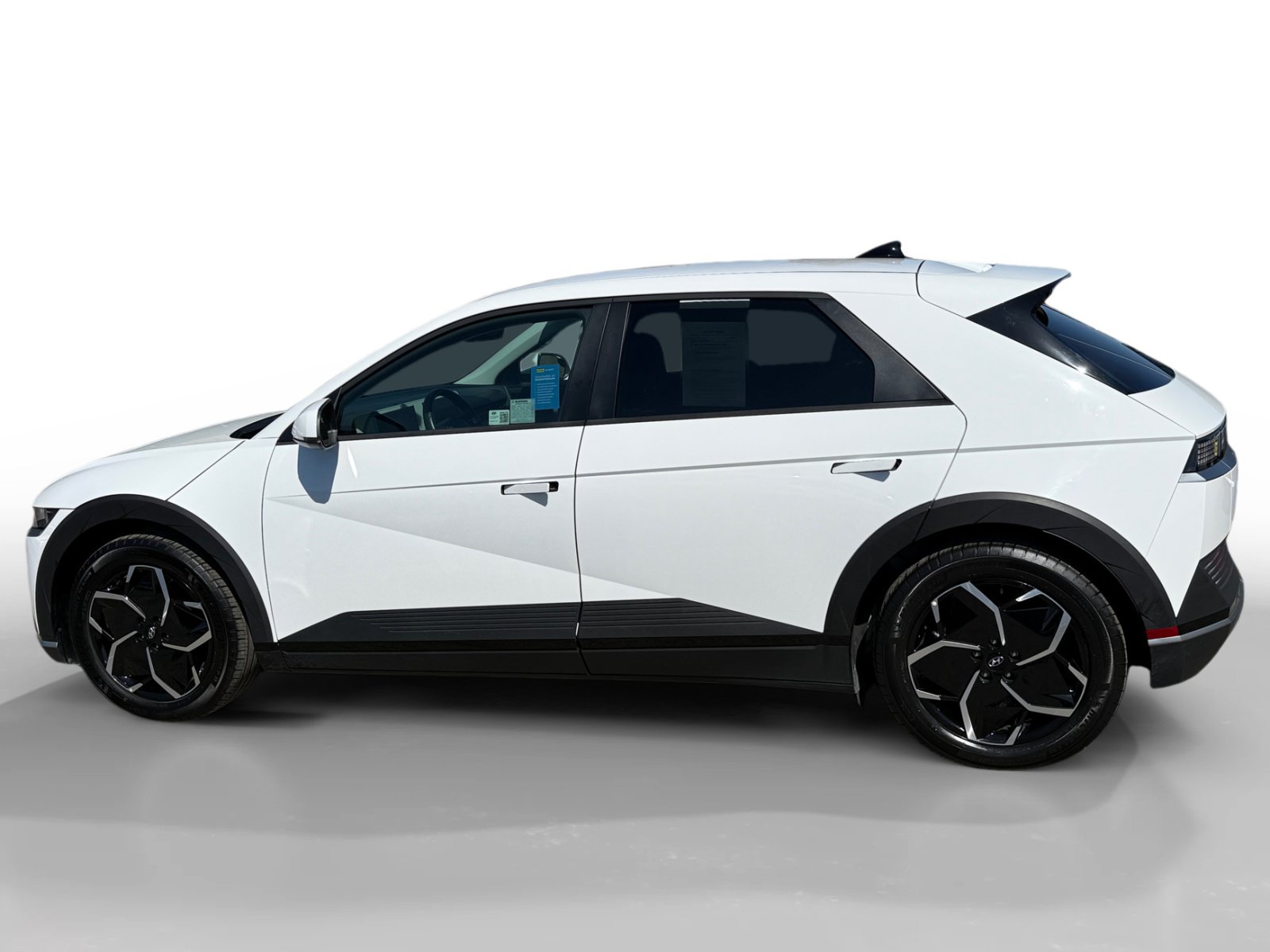 Certified 2024 Hyundai Ioniq 5 SEL RWD image 2