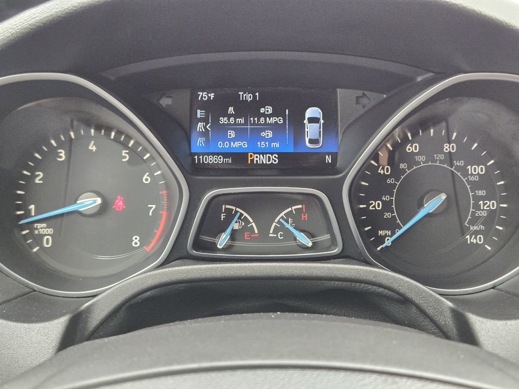 Used 2015 Ford Focus SE w/ Equipment Group 201A image 18