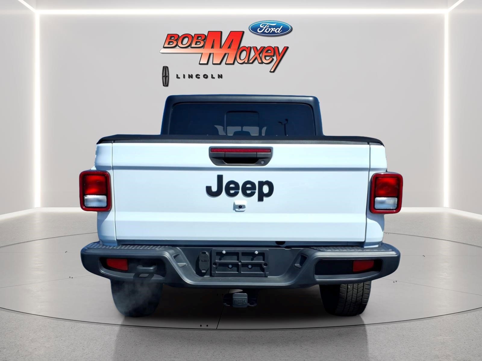 Used 2020 Jeep Gladiator Sport w/ Quick Order Package 24S AWD/4WD image 8