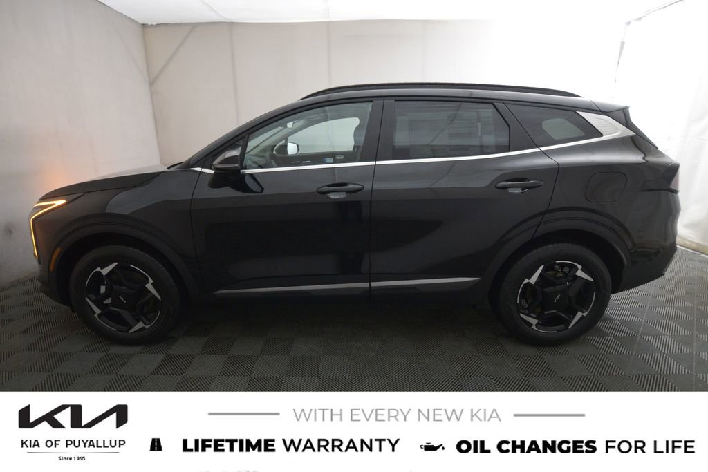 New 2026 Kia Sportage EX image 8