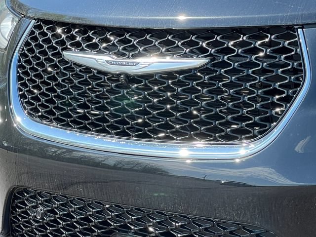 New 2026 Chrysler Pacifica Select FWD image 43
