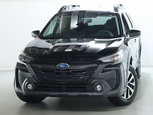 Certified 2023 Subaru Outback Premium image 3