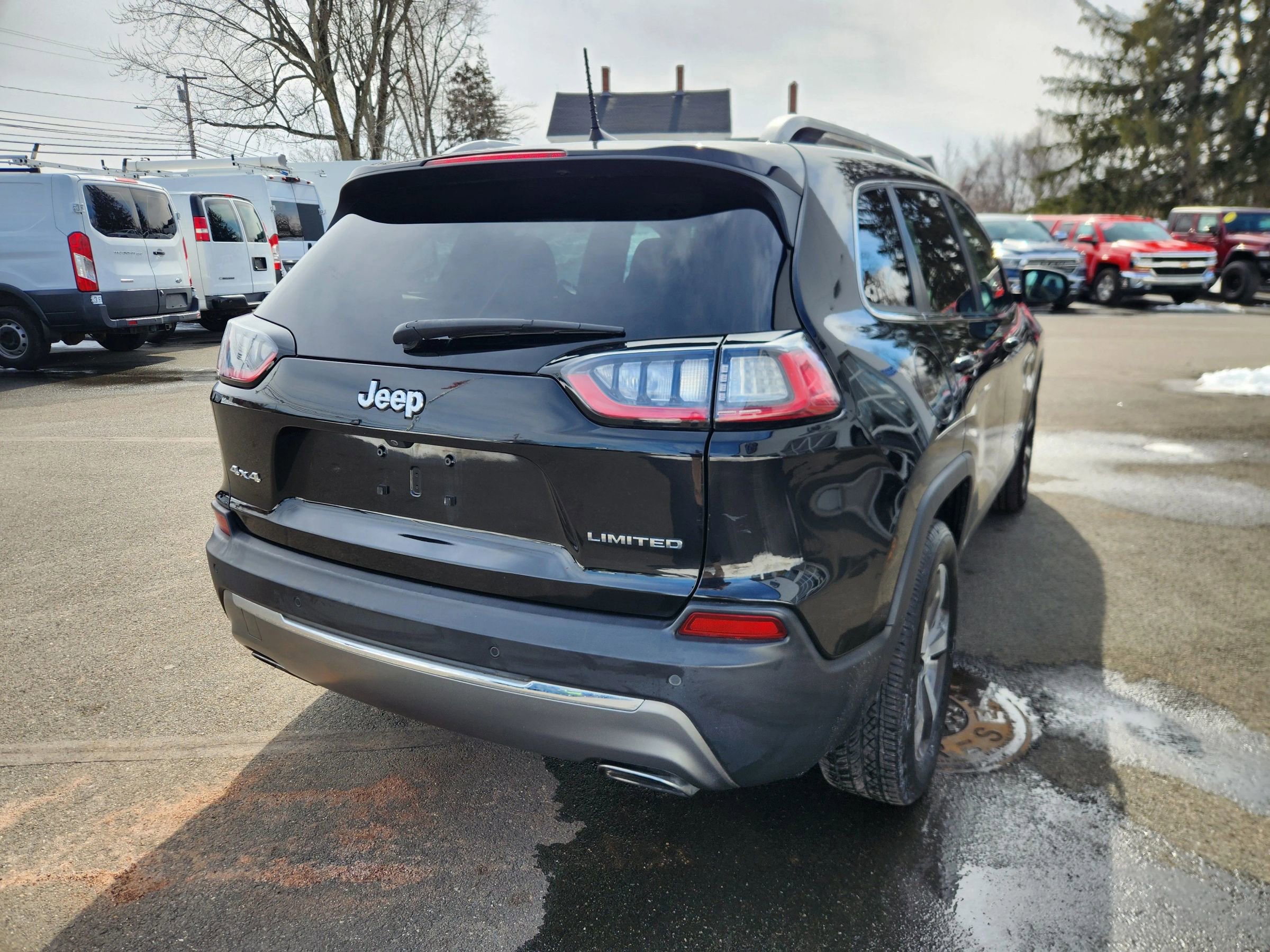 Used 2019 Jeep Cherokee Limited image 13