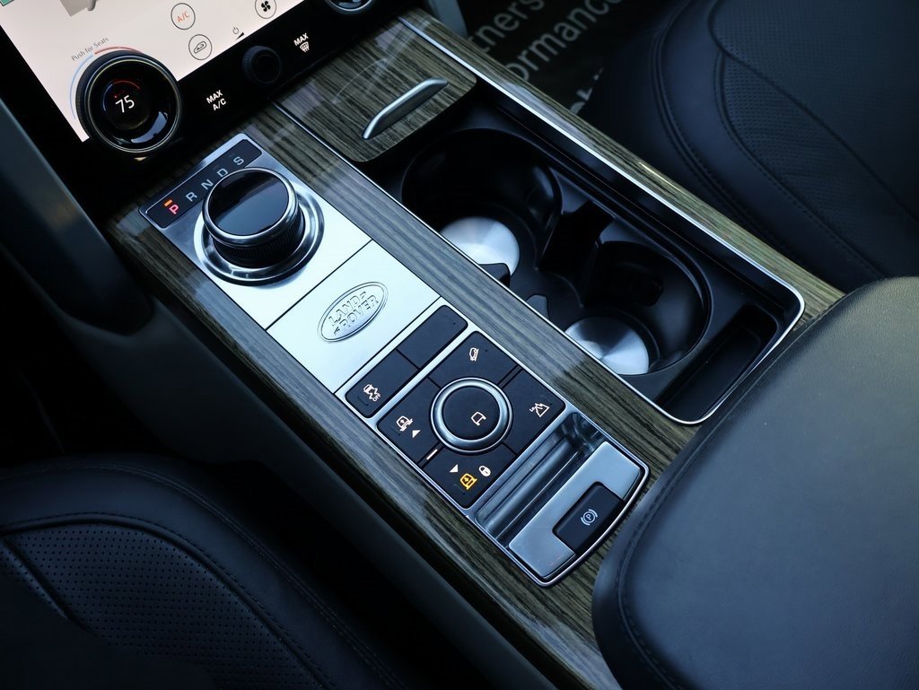 Used 2018 Land Rover Range Rover Supercharged image 26