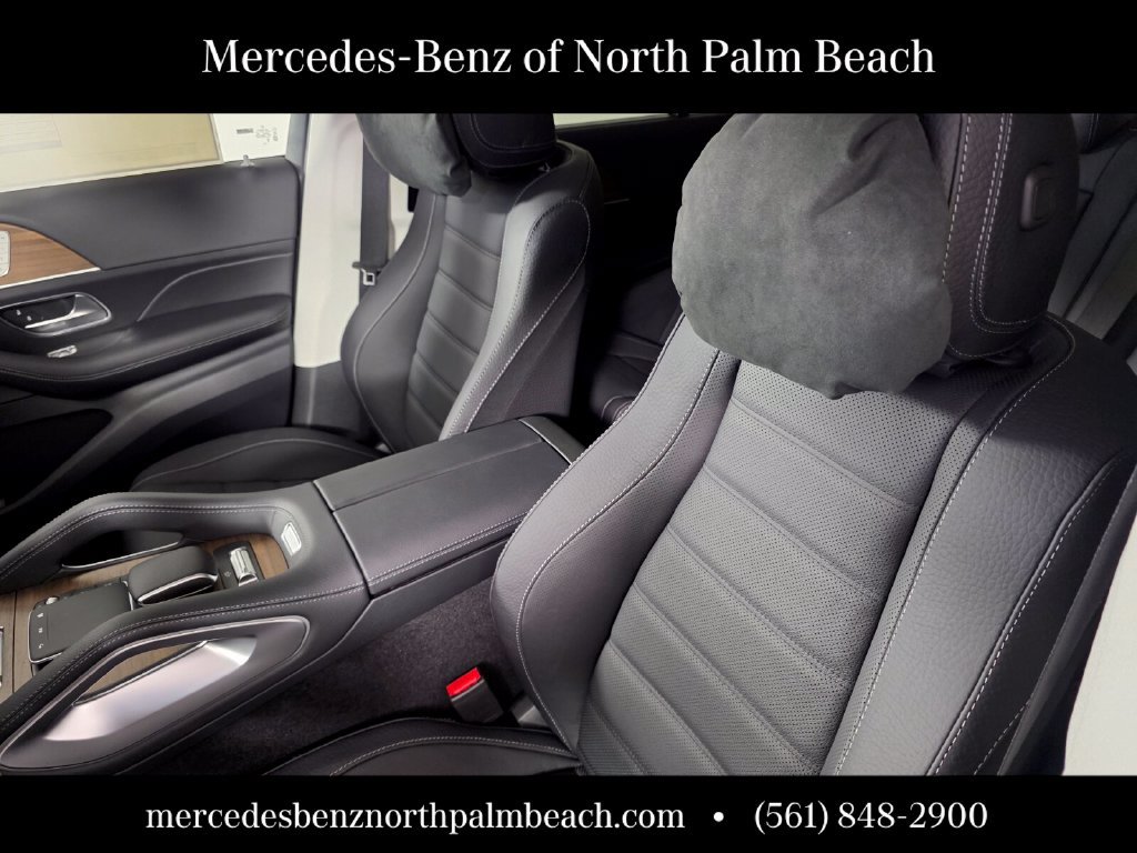 New 2026 Mercedes-Benz GLS 450 4MATIC image 9