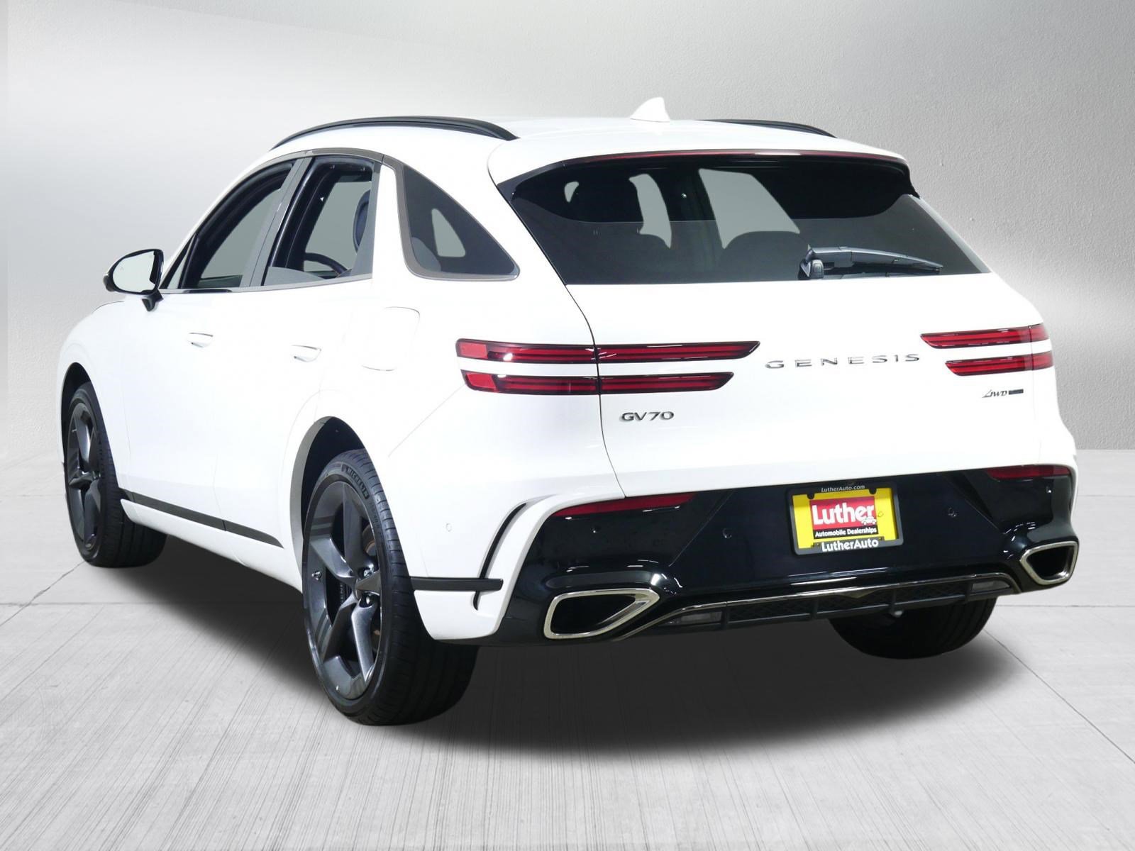 Used 2026 Genesis GV70 3.5T Sport Prestige AWD/4WD image 5