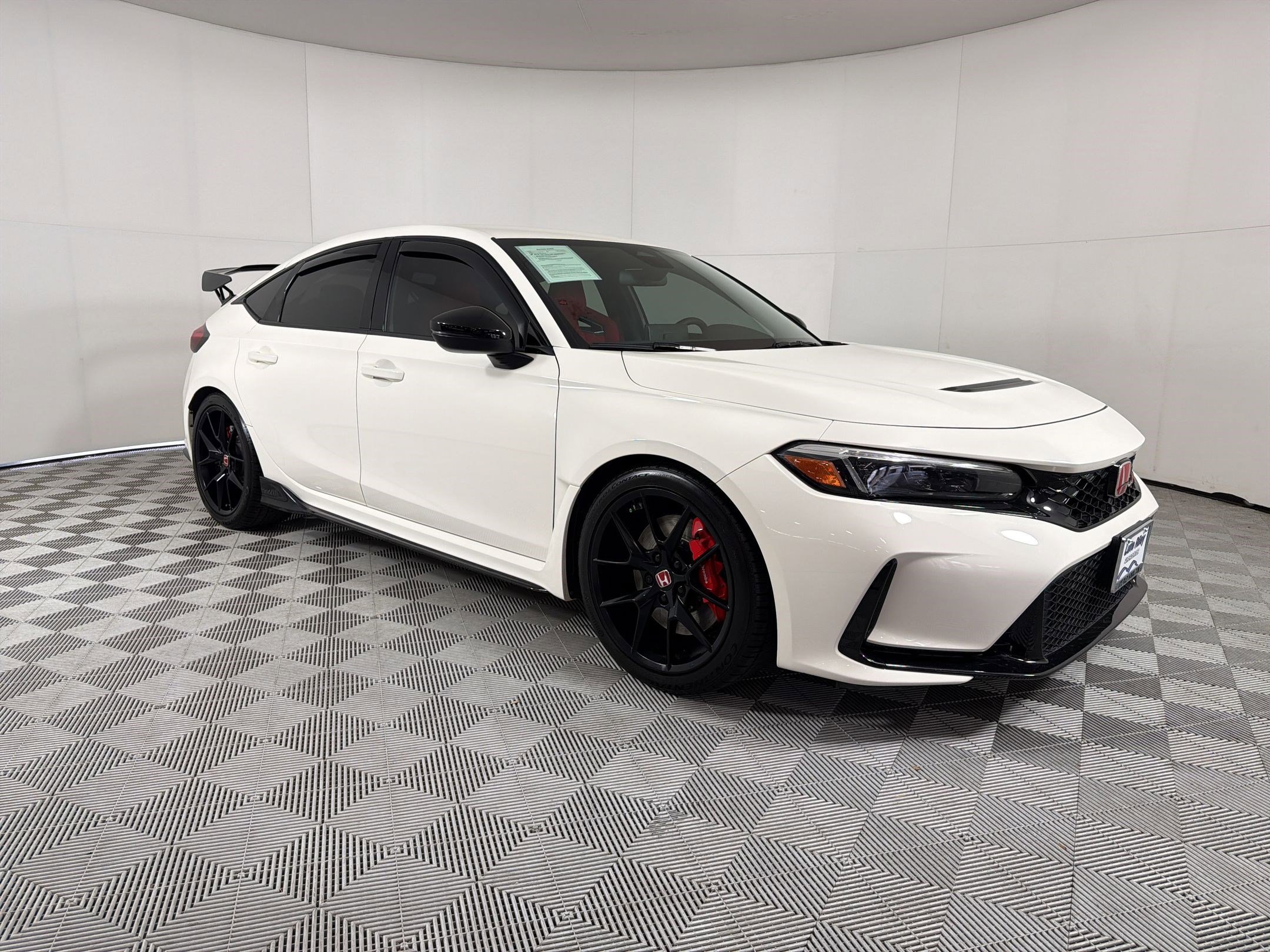 Certified 2024 Honda Civic Type R image 7