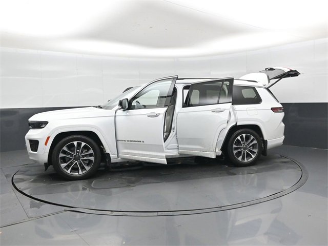 Used 2022 Jeep Grand Cherokee L Overland w/ Advanced Protech Group III image 51