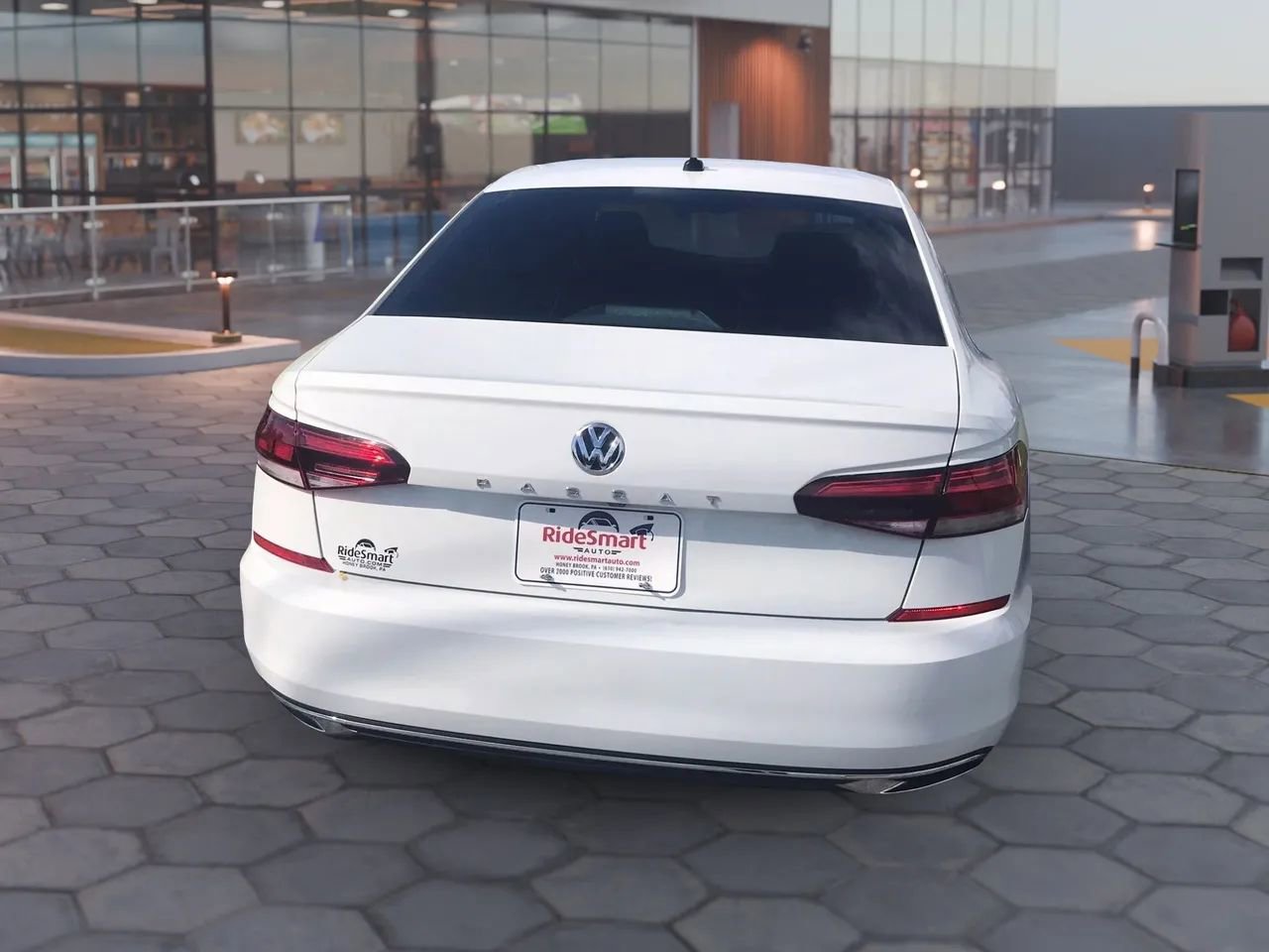 Used 2020 Volkswagen Passat 2.0T SE FWD image 9