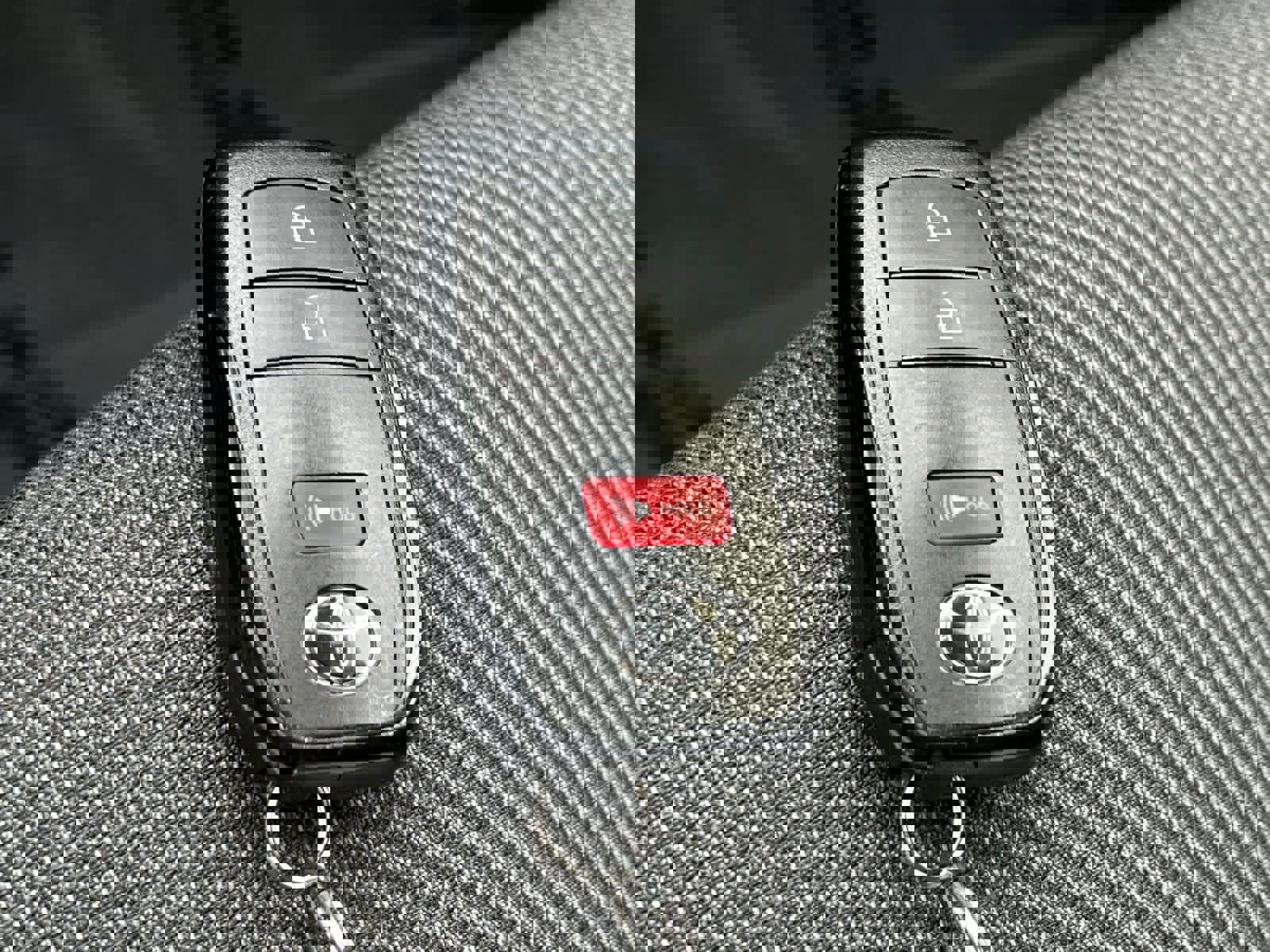 Used 2024 Toyota Prius LE image 28