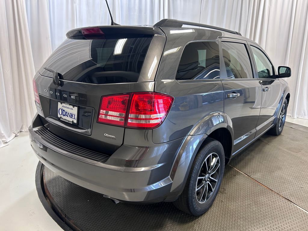 Used 2018 Dodge Journey SE w/ Connectivity Group FWD image 29