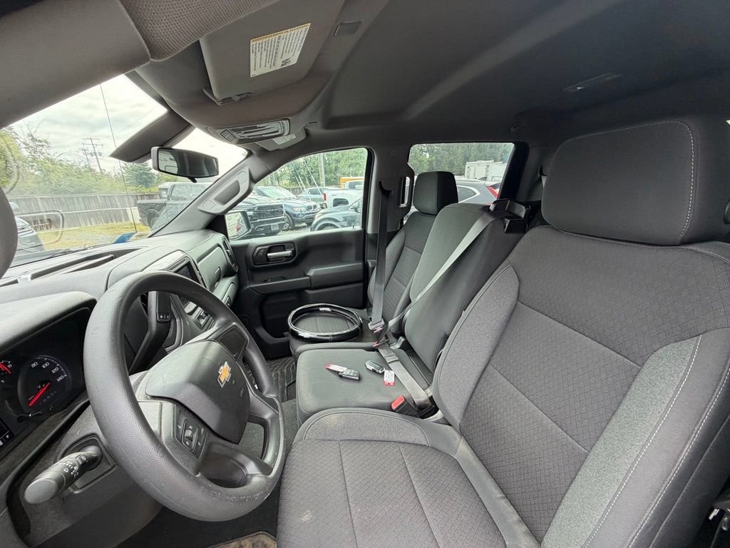 Used 2022 Chevrolet Silverado 1500 Custom AWD/4WD image 18
