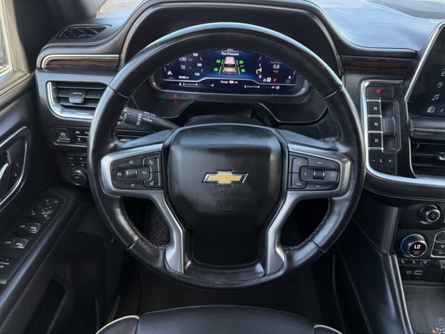 Used 2023 Chevrolet Suburban Premier image 14