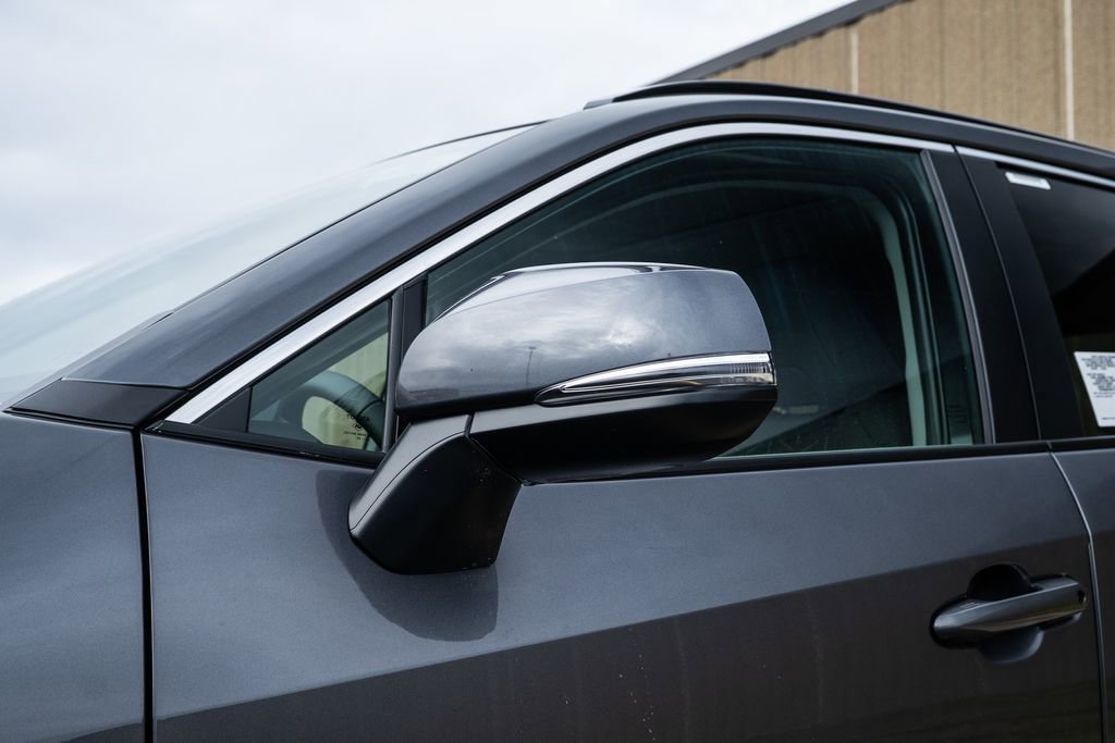 New 2025 Toyota RAV4 XLE w/ Convenience Package image 9