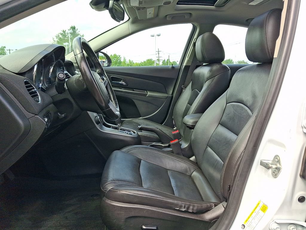 Used 2014 Chevrolet Cruze LTZ w/ RS Package FWD image 16