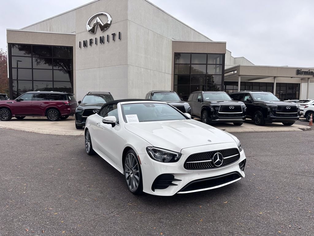 Used 2023 Mercedes-Benz E 450 Cabriolet image 1