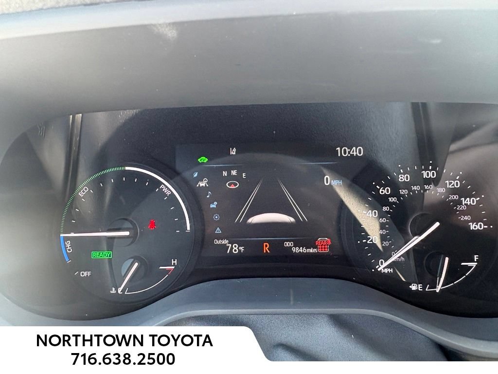 Used 2025 Toyota Sienna XLE w/ XLE Plus Package FWD image 31