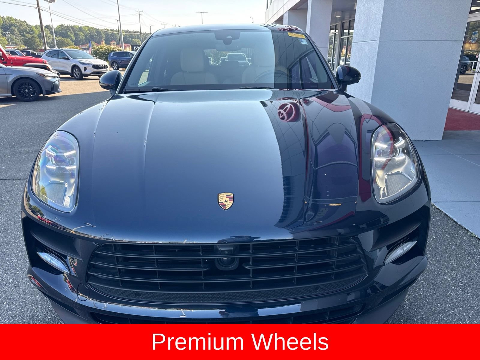 Used 2019 Porsche Macan S AWD/4WD image 11