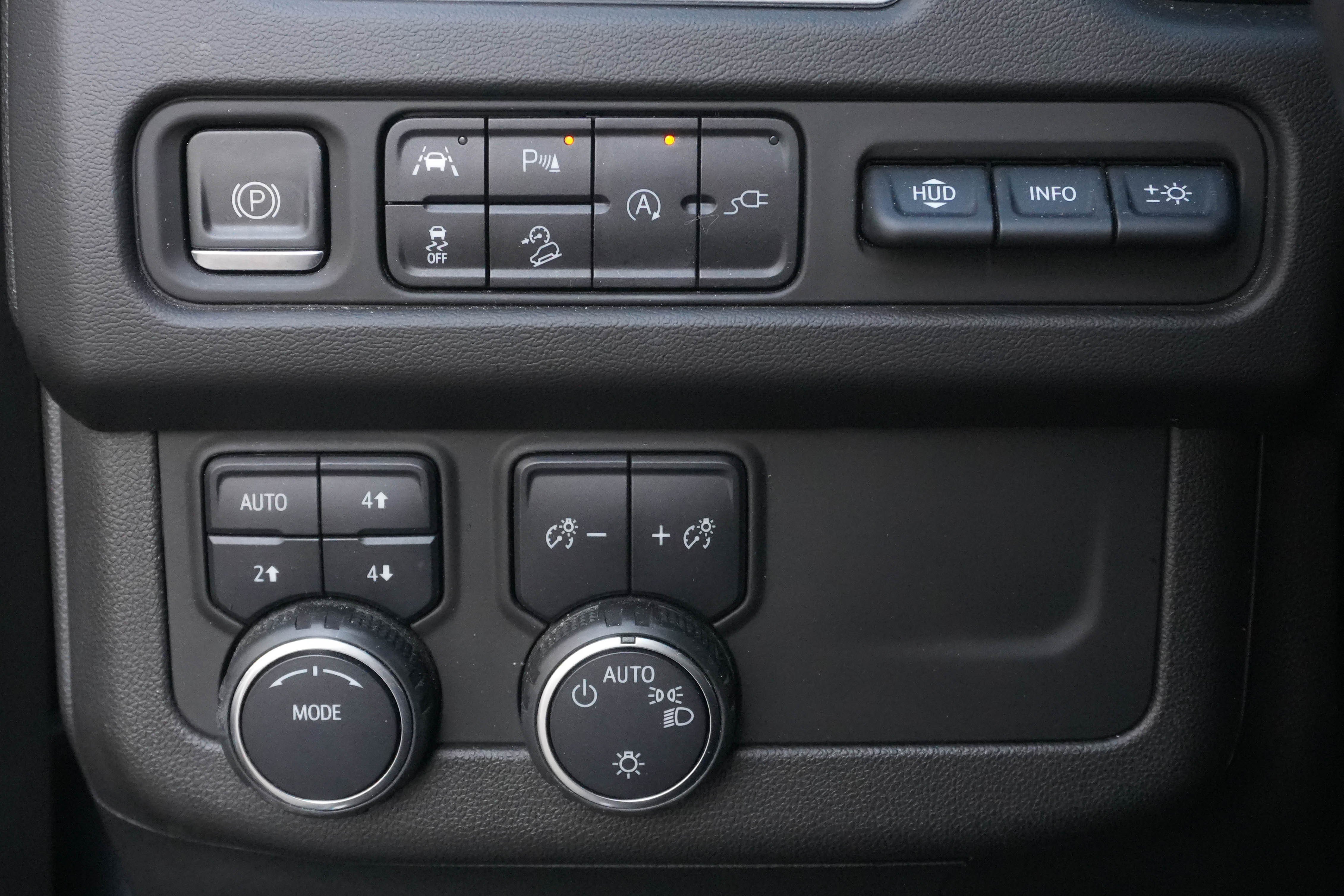Used 2021 Chevrolet Tahoe High Country AWD/4WD image 17