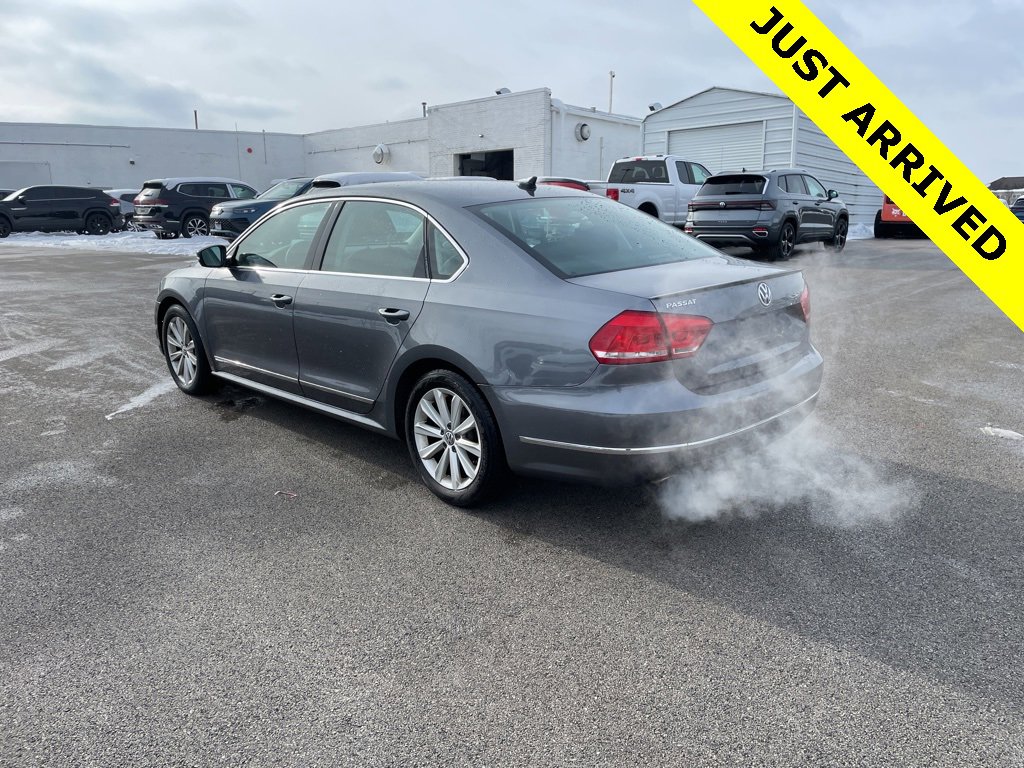 Used 2013 Volkswagen Passat 2.5 SEL Premium image 4