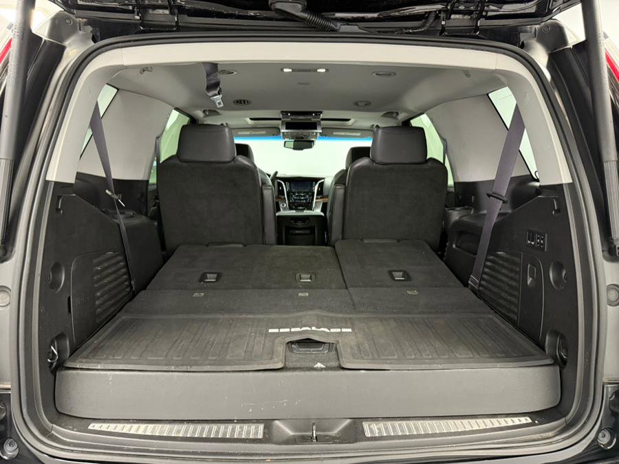 Used 2015 Cadillac Escalade Premium image 57