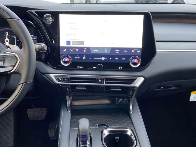 New 2026 Lexus RX 450h AWD image 16