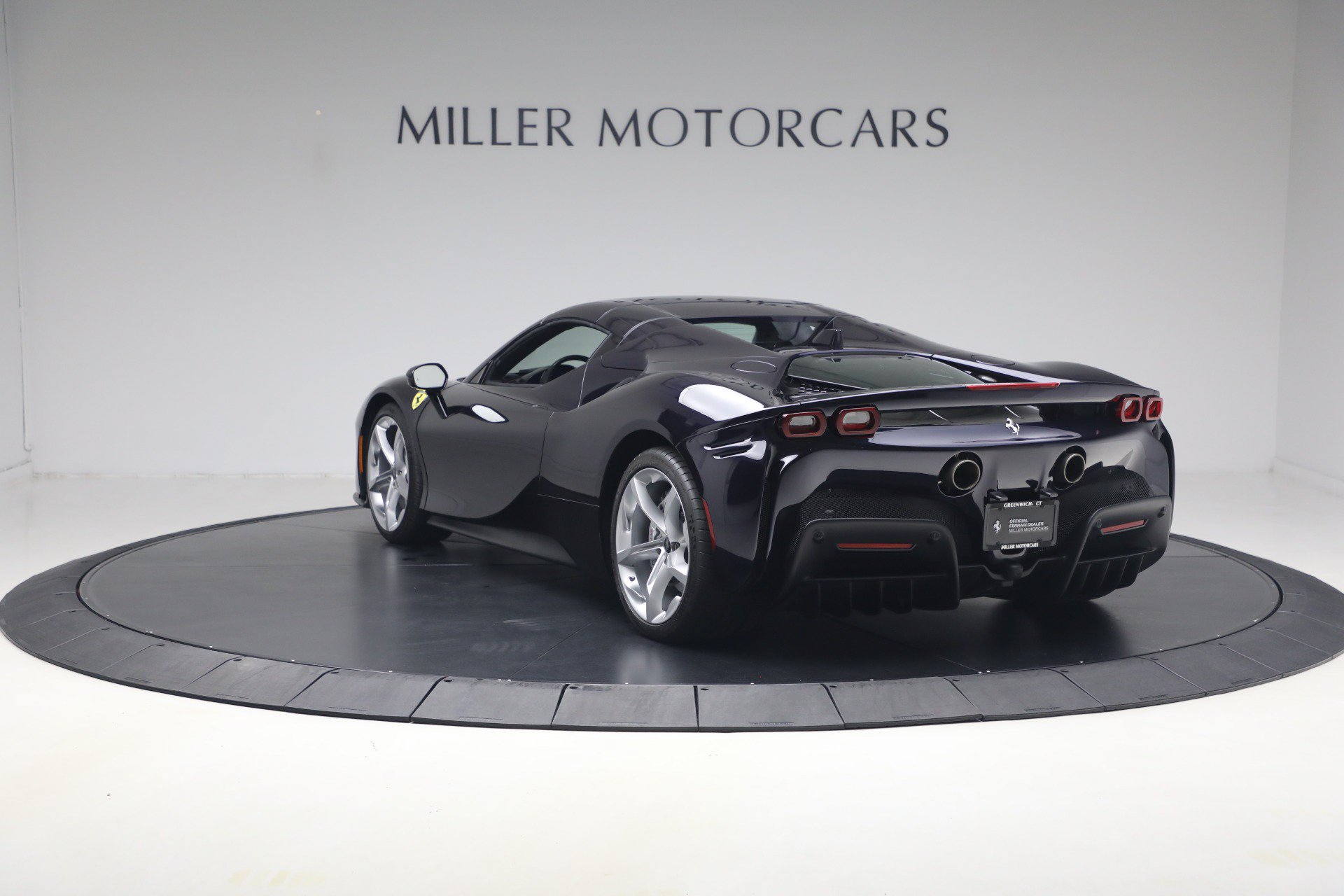 Certified 2024 Ferrari SF90 Spider AWD/4WD image 27