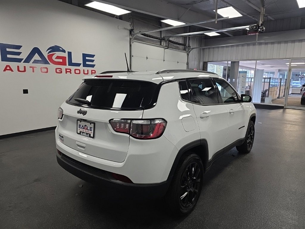 New 2025 Jeep Compass Latitude w/ Altitude Special Edition image 11