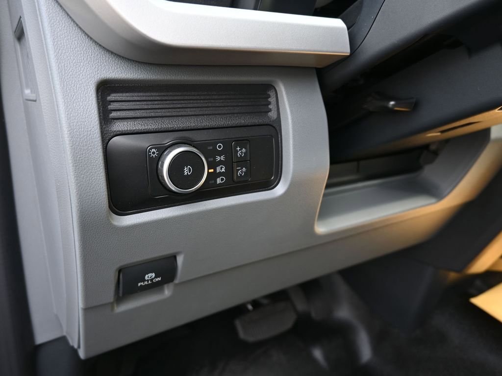 New 2025 Ford F350 XL w/ XL Chrome Package image 16