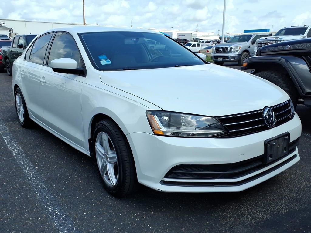 Used 2018 Volkswagen Jetta S FWD image 1