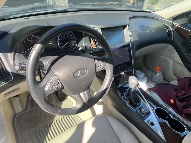 Used 2014 INFINITI Q50 Premium w/ Technology Package image 2