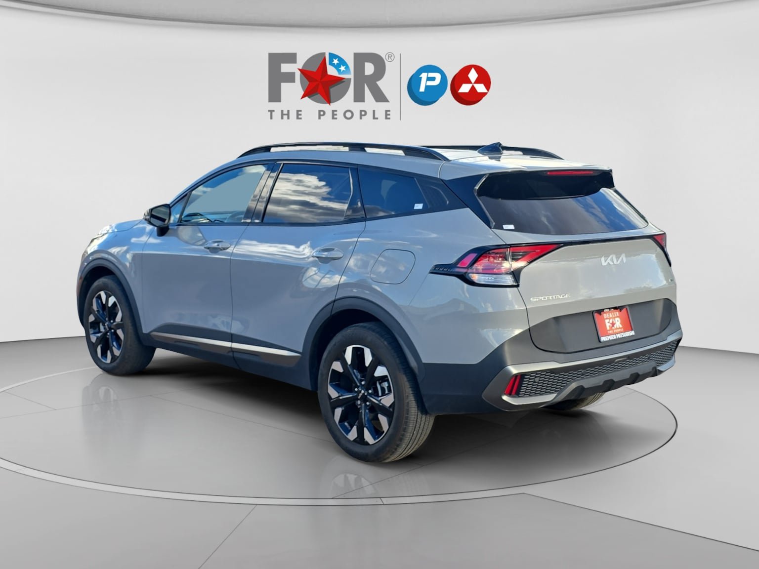 Used 2023 Kia Sportage X-Line w/ X-Line Premium Package AWD/4WD image 3