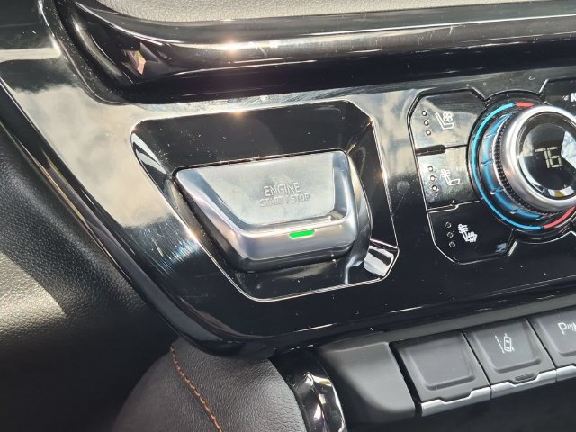 Certified 2026 GMC Sierra 2500 AT4 w/ AT4 Premium Plus Package AWD/4WD image 17