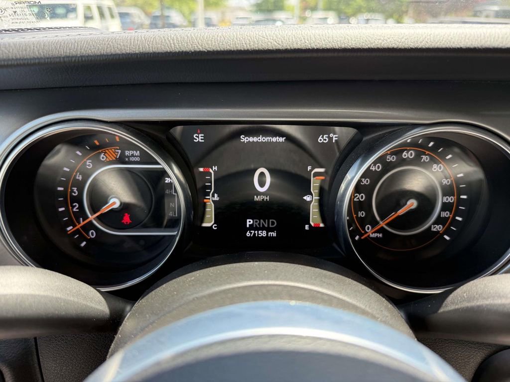Certified 2021 Jeep Wrangler Unlimited Sahara w/ Safety Group AWD/4WD image 26