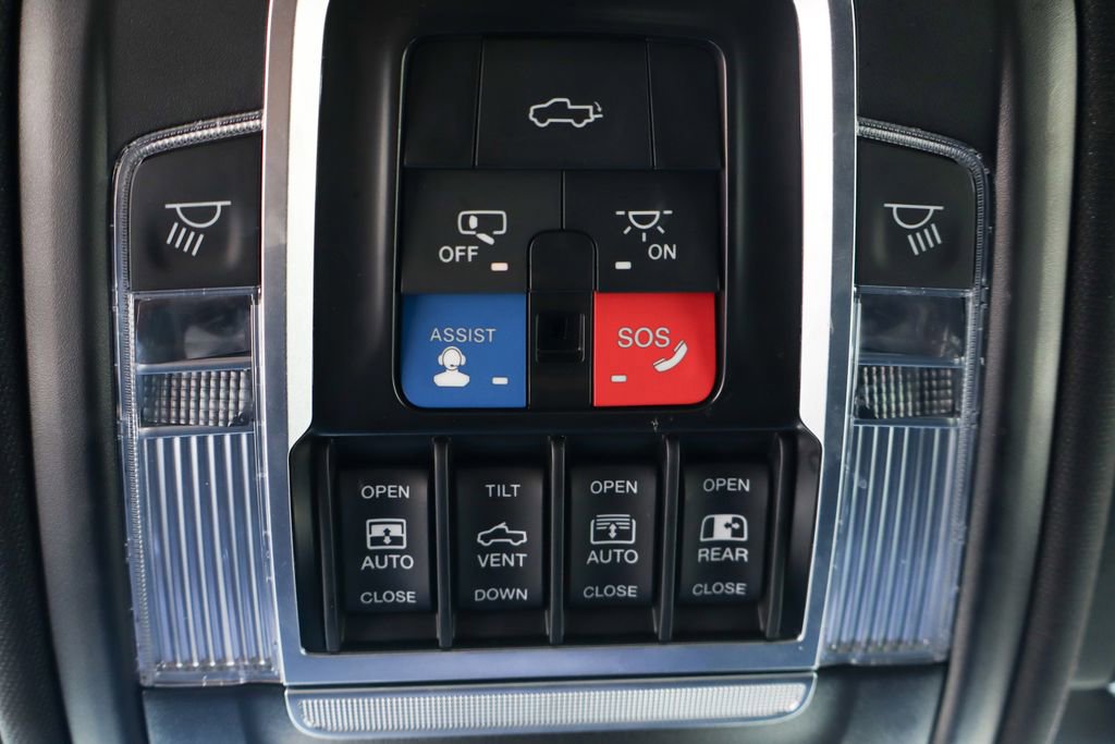 Used 2022 RAM 1500 Laramie w/ G/T Package RWD image 28