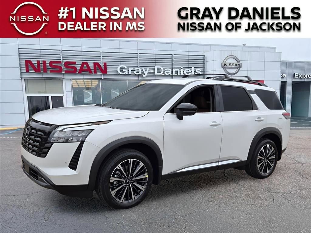 New 2026 Nissan Pathfinder Platinum image 4