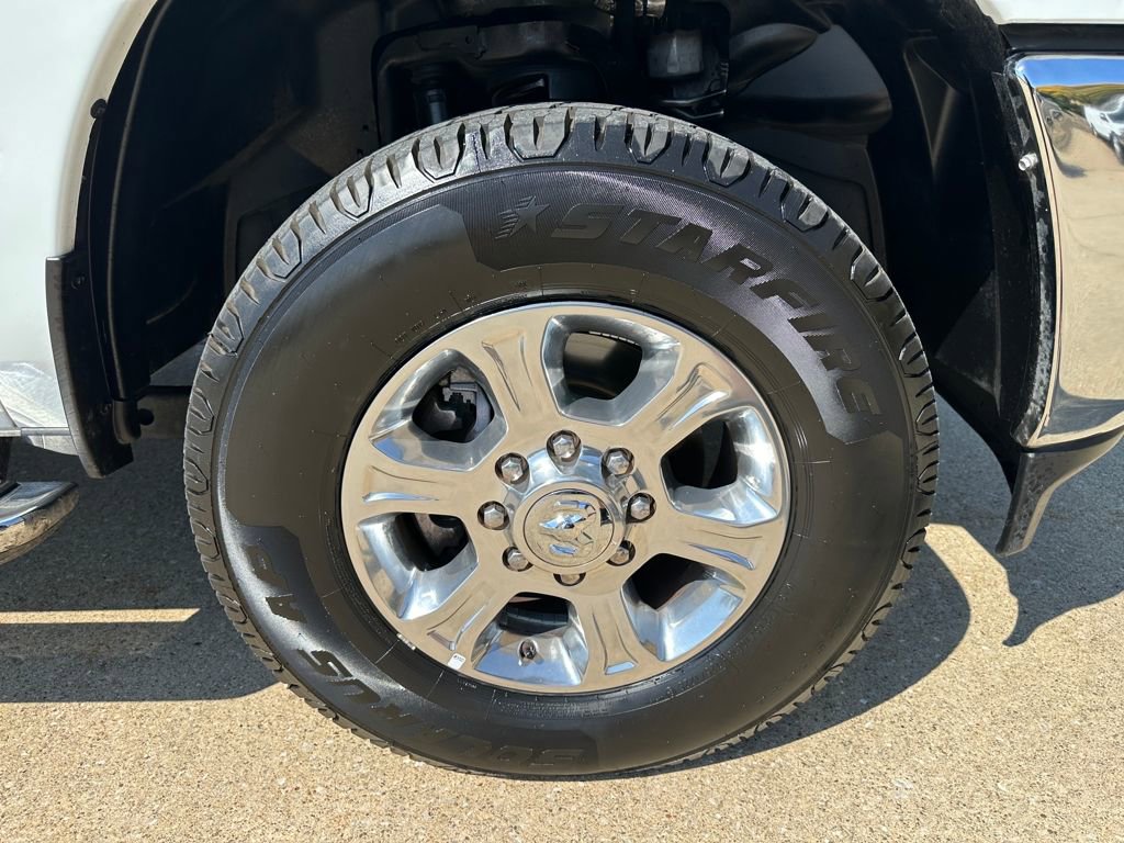 Used 2024 RAM 3500 Big Horn image 35