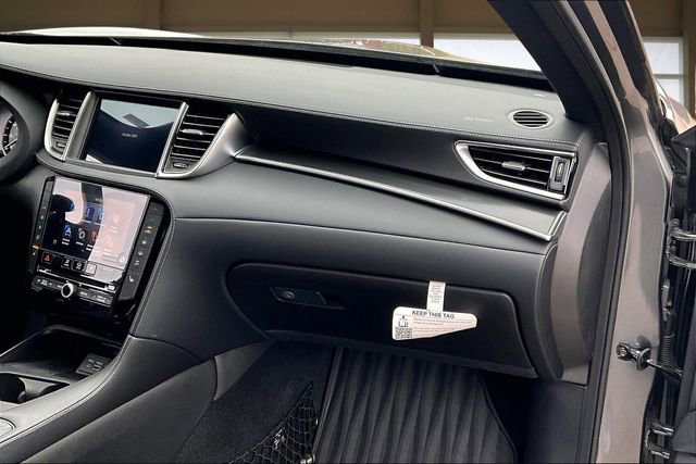 Used 2025 INFINITI QX55 Luxe w/ Cargo Package image 17