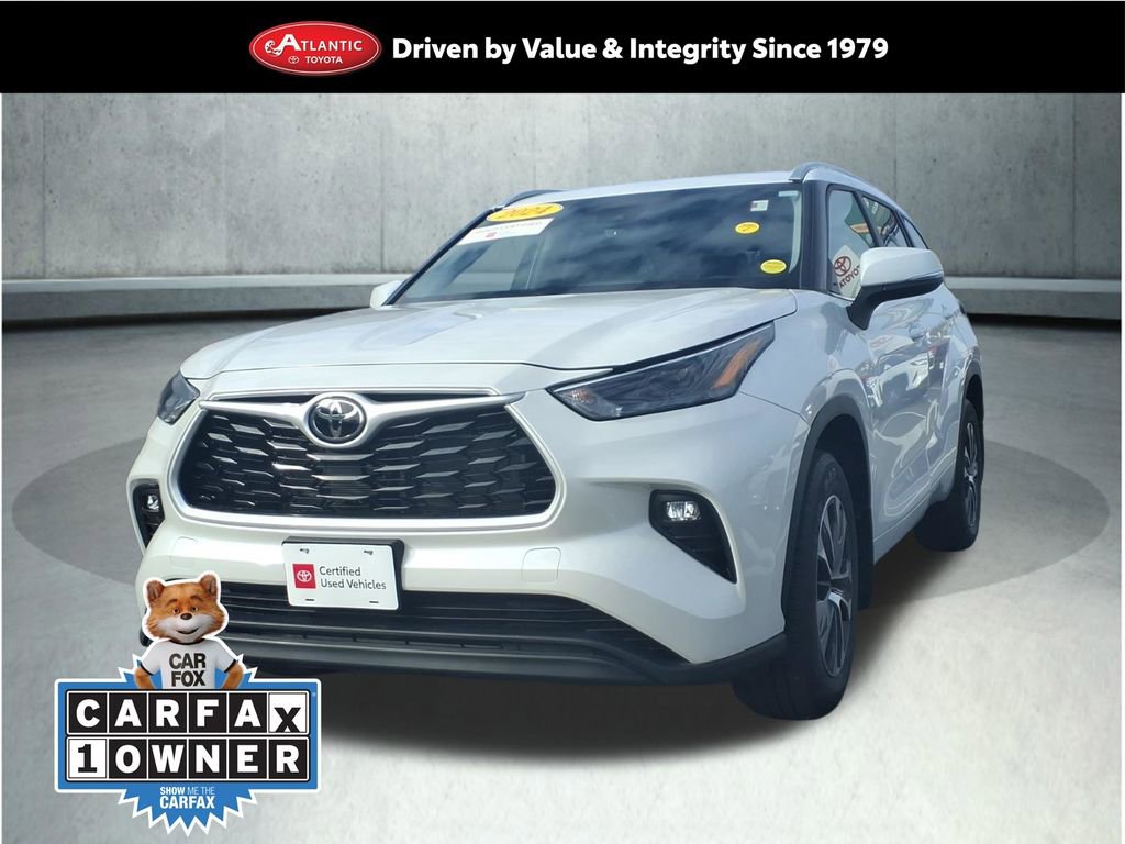 Certified 2024 Toyota Highlander XLE