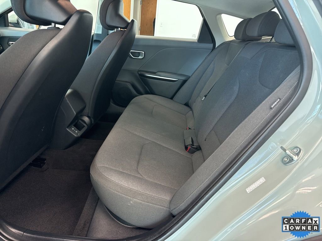 Used 2025 Kia K4 LXS image 8