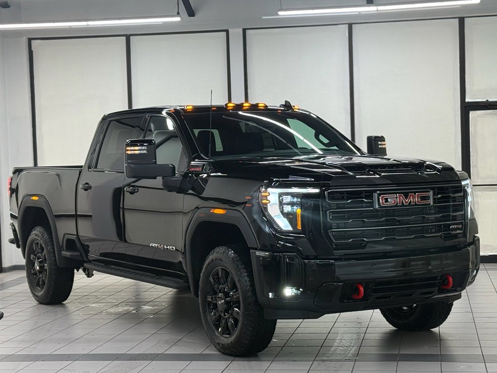 New 2026 GMC Sierra 2500 AT4 image 1