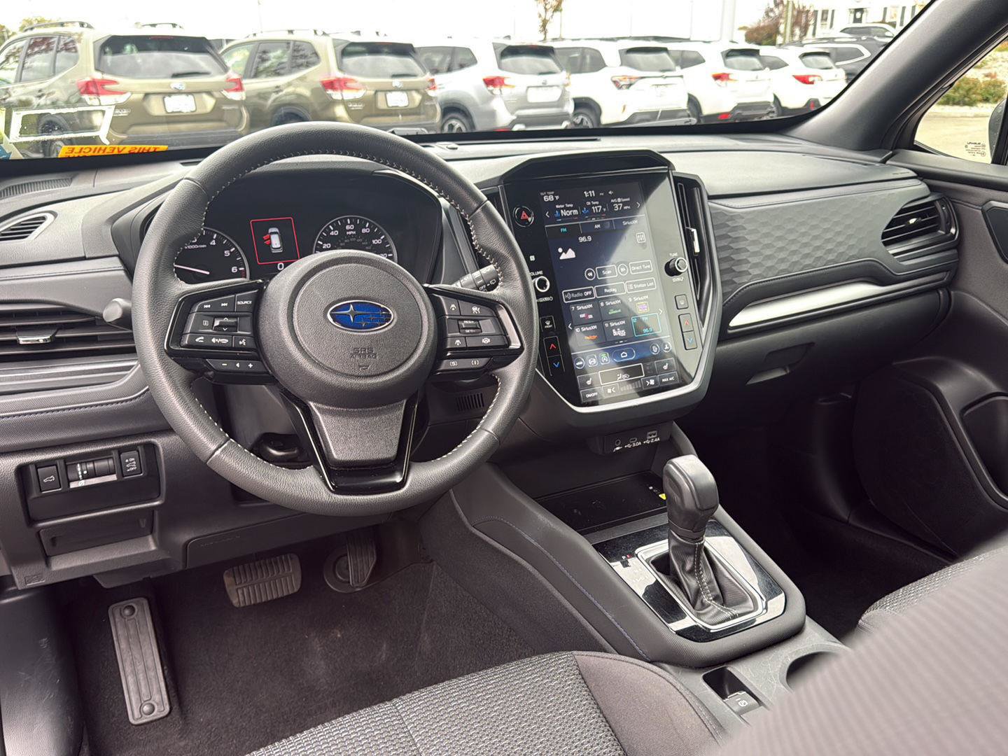 Used 2025 Subaru Forester Premium AWD/4WD image 7