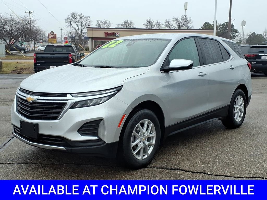 Used 2022 Chevrolet Equinox LT w/ Driver Convenience Package AWD/4WD image 3